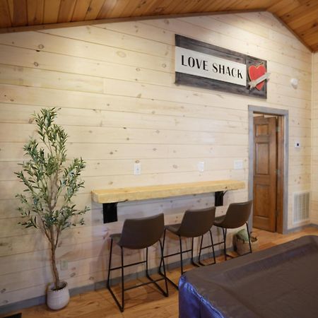 Love Shack Sevierville Exteriér fotografie